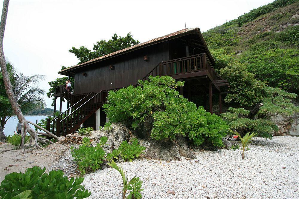 Gem Island Resort & Spa Pulau Gemia Esterno foto