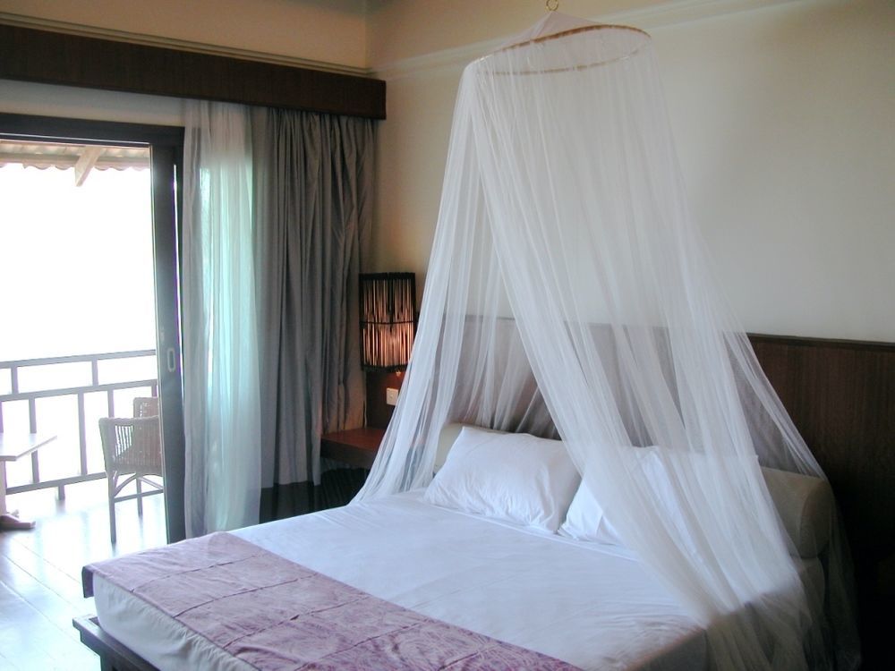 Gem Island Resort & Spa Pulau Gemia Esterno foto