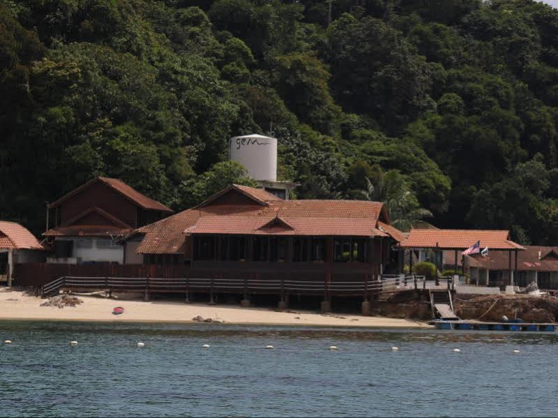 Gem Island Resort & Spa Pulau Gemia Esterno foto